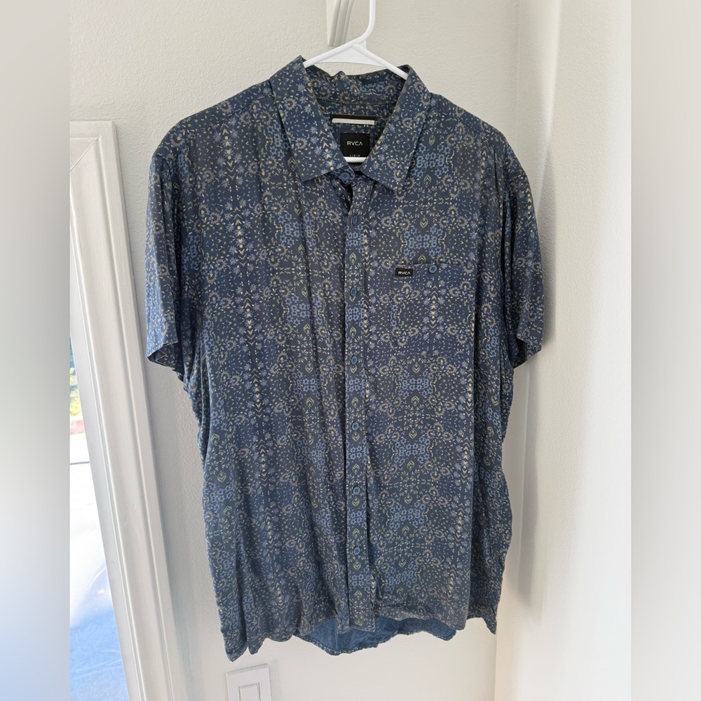 RVCA men’s button down shirt